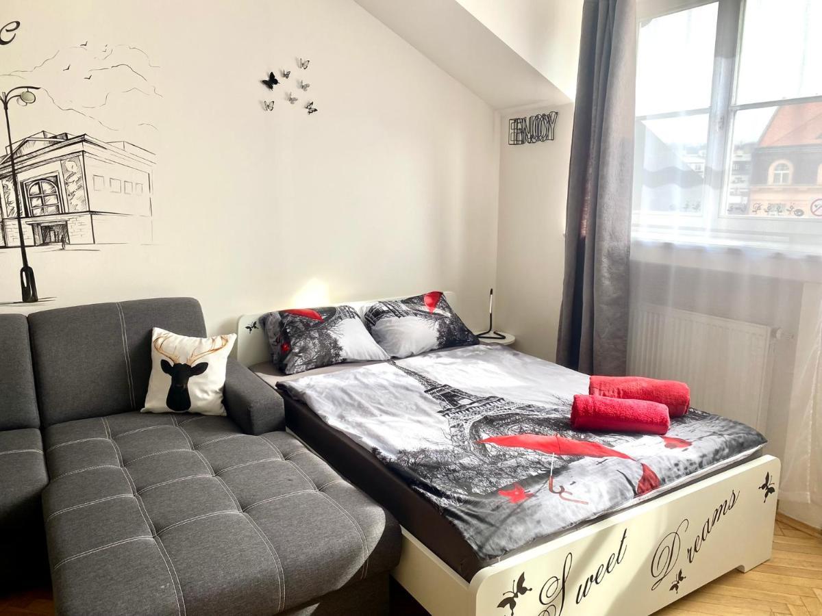 Fantastic Apartment In The City Center ปราก ภายนอก รูปภาพ