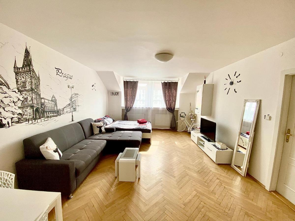 Fantastic Apartment In The City Center ปราก ภายนอก รูปภาพ