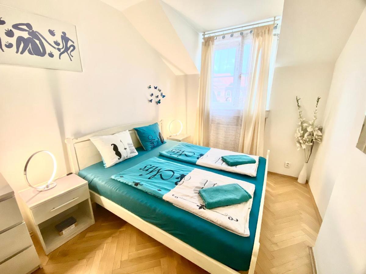 Fantastic Apartment In The City Center ปราก ภายนอก รูปภาพ